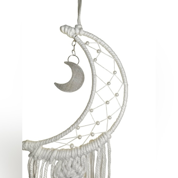 New Moon Shaped Dream Catcher - Picture 2 of 3